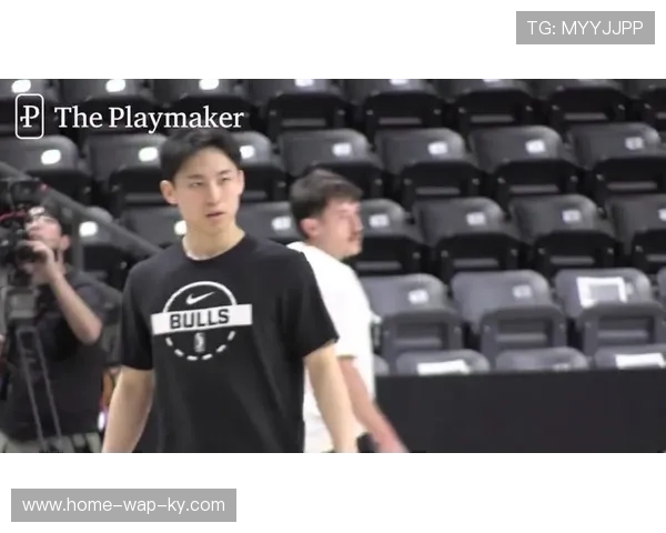 风城公牛格里尔命中5记三分 外线火力为麦克朗河村勇辉拉开空间